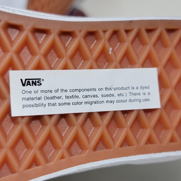 VANS Black With Rainbow Sneakers Shoes Lace-Up 500714 Womens Size 6 New - Picture 9 of 11